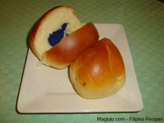 Ube/Malandi Bread                   
