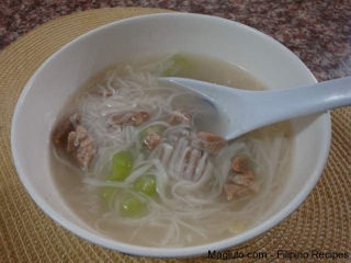 filipino-misua-soup.jpg