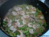 filipino-recipe-ginisang-ampalaya-with-pork-and-shrimp13