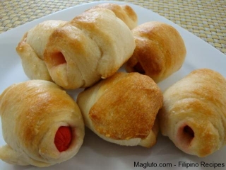 filipino-recipe-pigs-in-a-blanket6.jpg