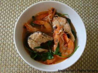 filipino-sinigang-na-bangus-at-hipon2.jpg